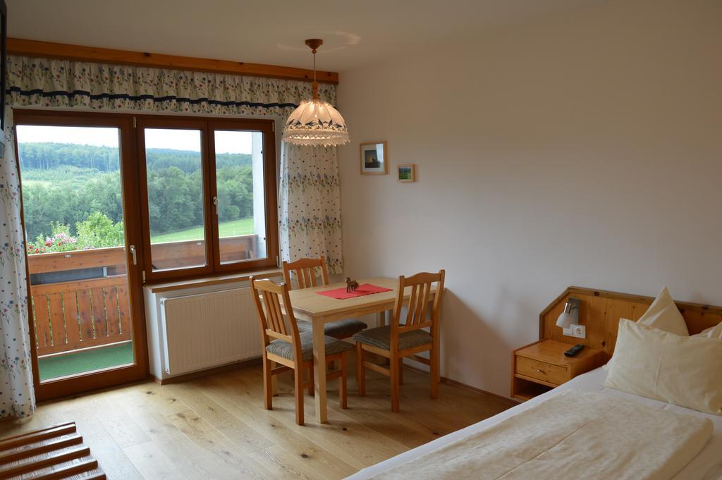 Biobauernhof Wolf-Hof Pressbaum Quarto foto
